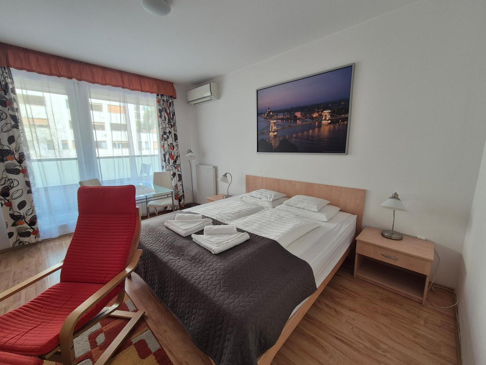 Corvin Residence Apartments Boedapest Buitenkant foto