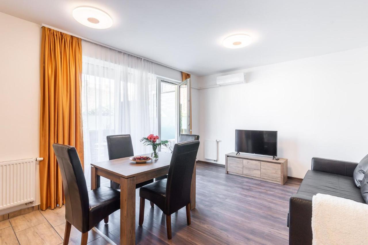 Corvin Residence Apartments Boedapest Buitenkant foto